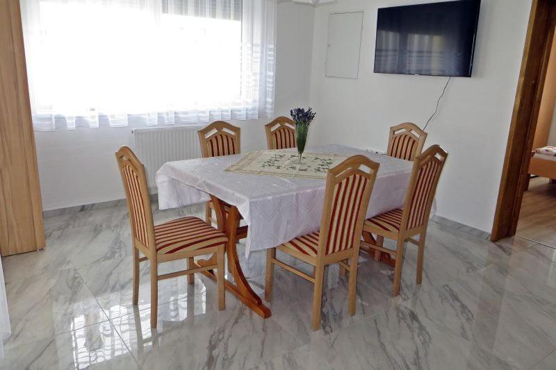 Appartement Szentmárton Vendégház à Totszentmarton Extérieur photo